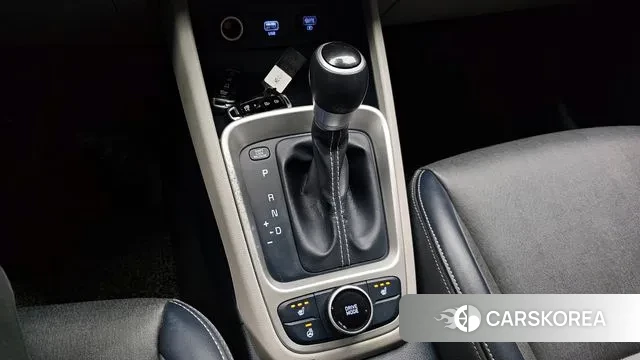 Hyundai Venue id 3344793 из Кореи 19