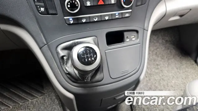 Hyundai The New Grand Starex id 2699219 из Кореи 19