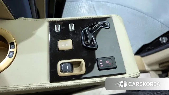 Kia The New Carnival id 3552376 из Кореи 19