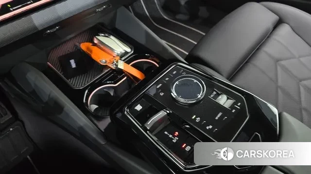 BMW 5 Series (G60) id 3739176 из Кореи 19