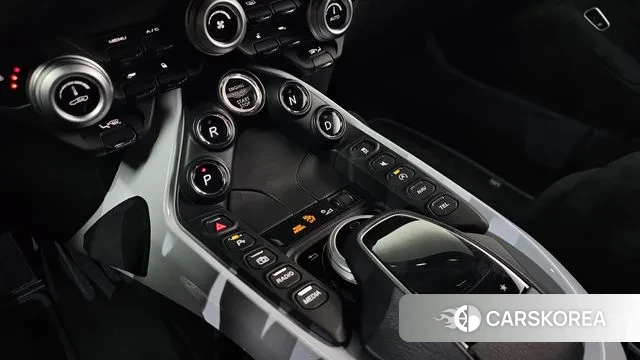 Aston Martin Vantage 2nd Generation id 3766192 из Кореи 19