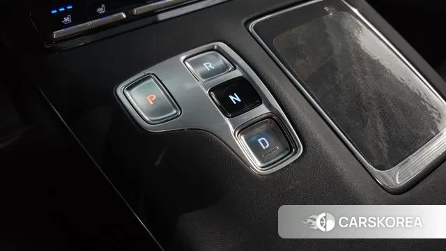 Hyundai The New Grandeur IG Hybrid id 3058724 из Кореи 19