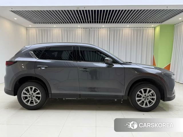 Mazda CX-5 id 4263411 из Китая 23