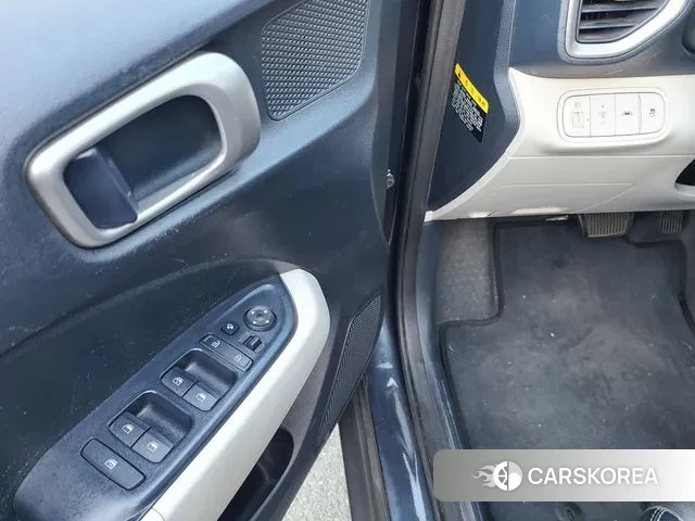 Hyundai Venue id 3723316 из Кореи 15