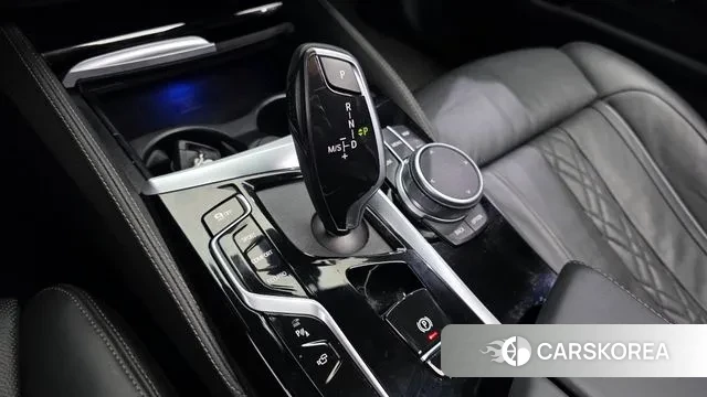 BMW 5 Series (G30) id 3665847 из Кореи 19