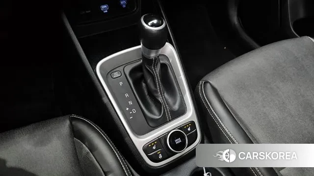 Hyundai Venue id 3385782 из Кореи 19