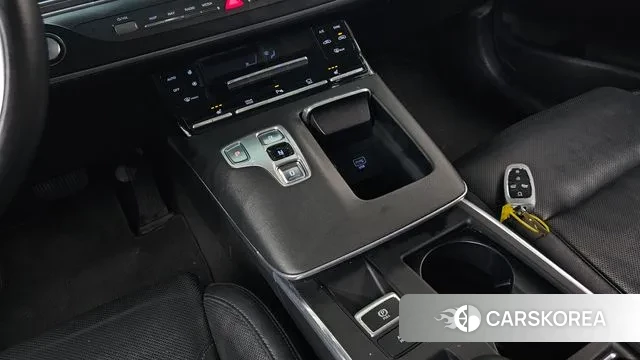 Hyundai The New Grandeur IG id 3427384 из Кореи 19