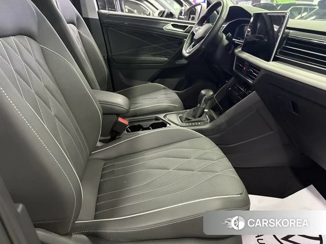Volkswagen Tiguan L id 4367517 из Китая 11