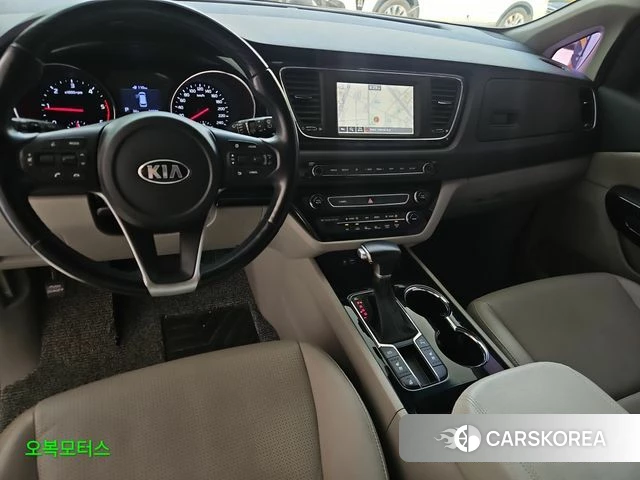 Kia The New Carnival id 4658143 из Кореи 19