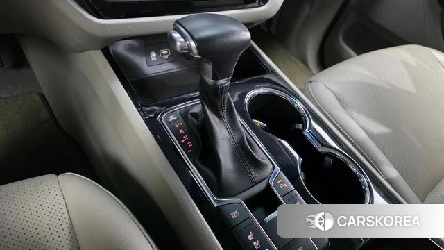 Kia The New Carnival id 4448015 из Кореи 19