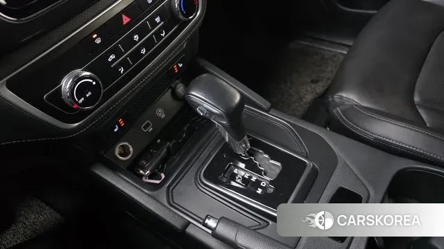 Ssangyong The New Rexton Sports Cannes id 3665445 из Кореи 19