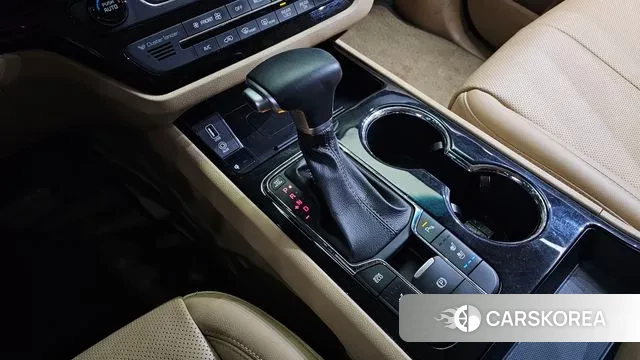 Kia The New Carnival id 3601579 из Кореи 19