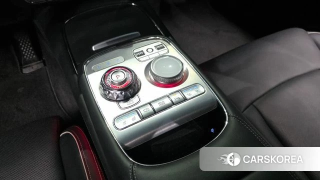 Genesis G90 (RS4) id 4186640 из Кореи 31