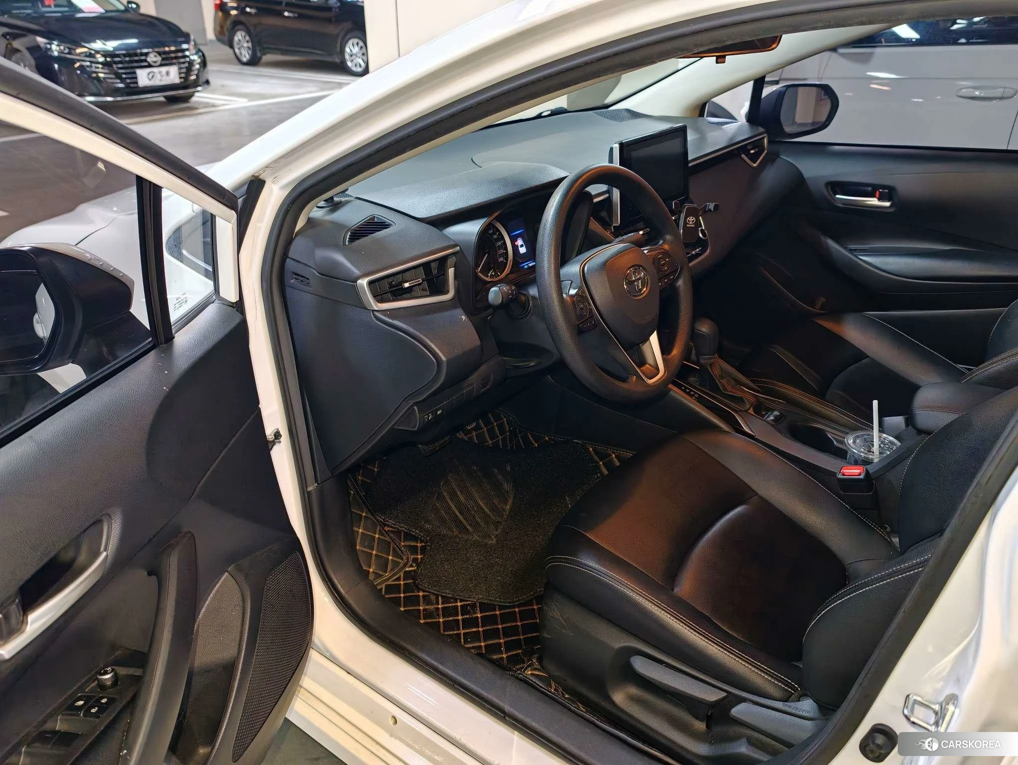 Toyota Corolla id 4461585 из Китая 9