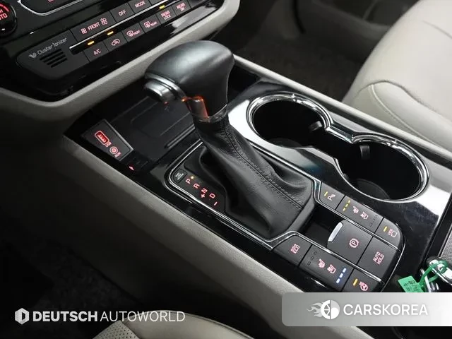 Kia The New Carnival id 3039377 из Кореи 19