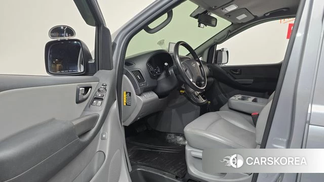 Hyundai The New Grand Starex id 4894581 из Кореи 30
