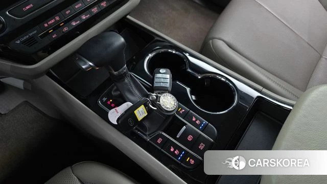 Kia The New Carnival id 4508075 из Кореи 19