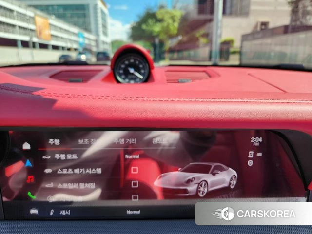 Porsche 911(992) id 4291944 из Кореи 18