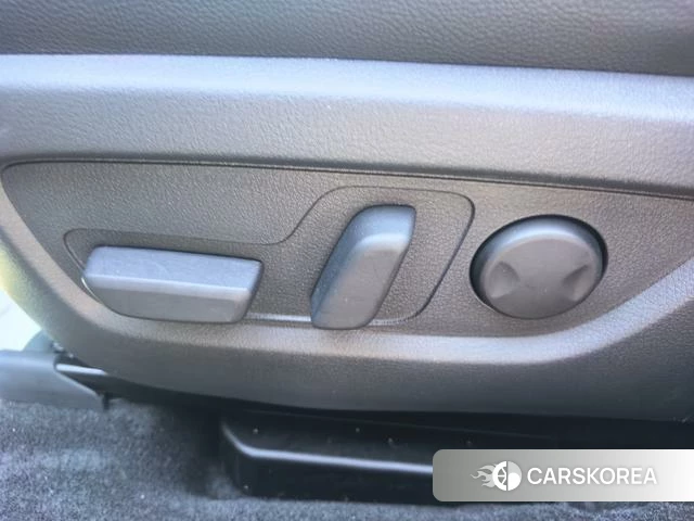 Mazda CX-50 line also id 4298432 из Китая 18