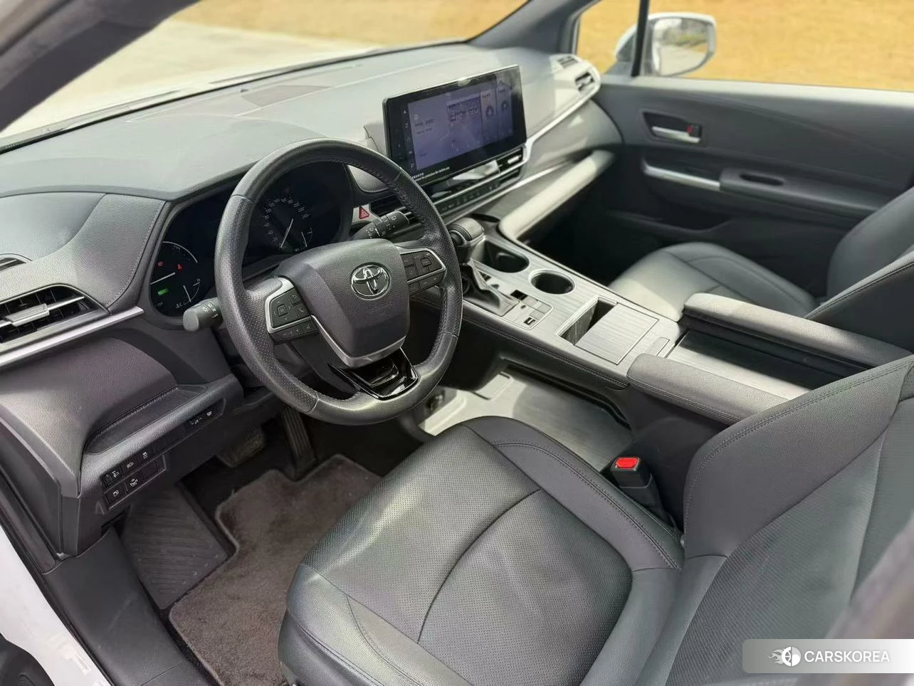 Toyota Saina id 4467624 из Китая 9