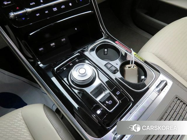 Kia Carnival 4th generation id 4201647 из Кореи 19