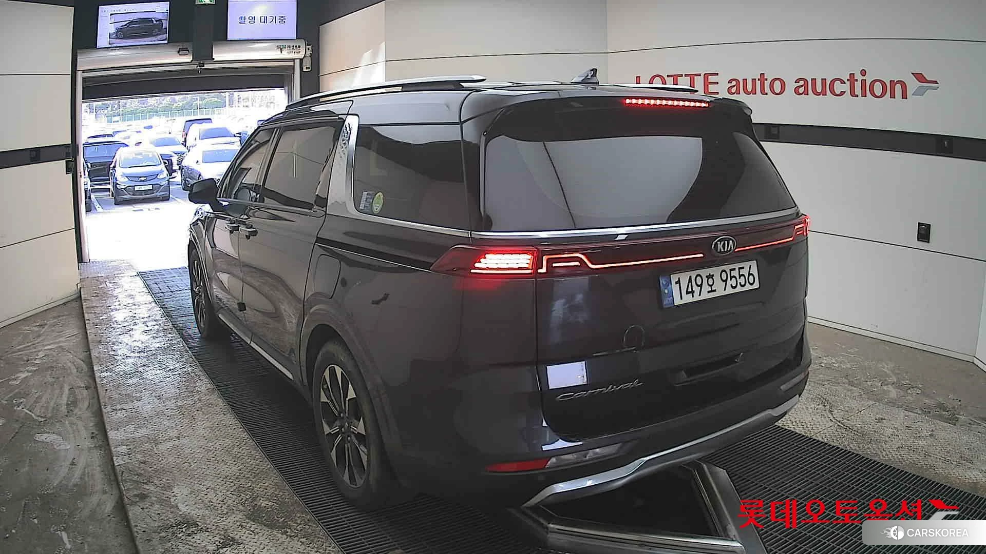 Kia Carnival id 3888403 из Кореи 36