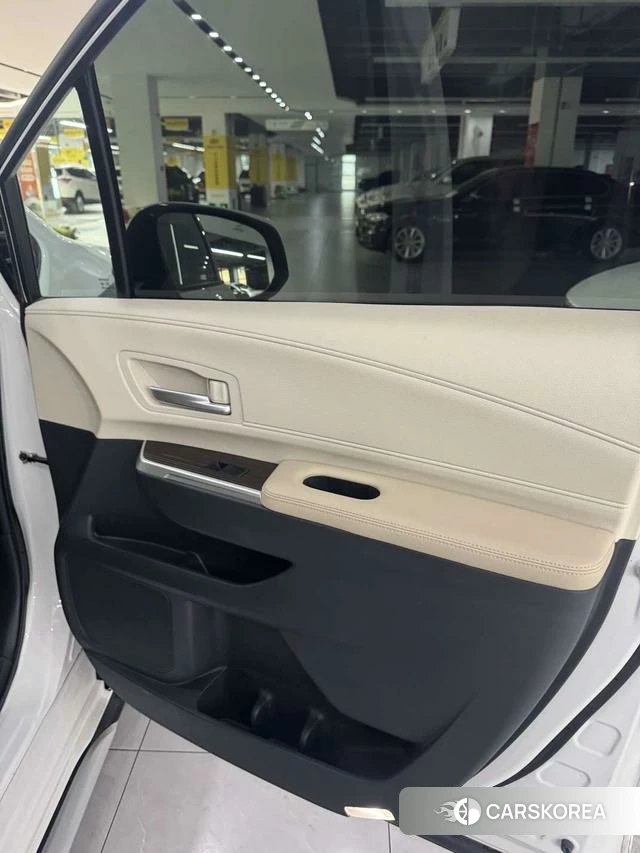 Toyota Grevia id 4275498 из Китая 20