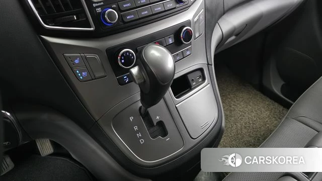 Hyundai The New Grand Starex id 3965363 из Кореи 19