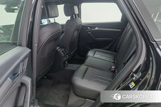 Audi Q5L id 4301159 из Китая 23