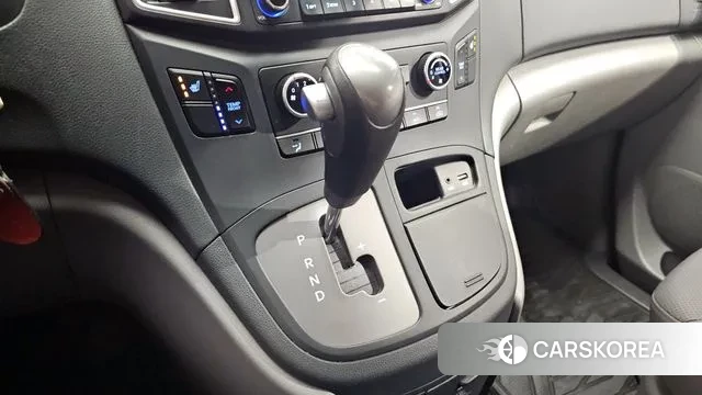 Hyundai The New Grand Starex id 3134054 из Кореи 19