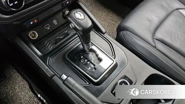 Ssangyong Rexton Sports id 3626201 из Кореи 19