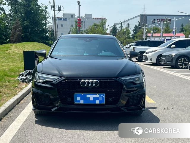 Audi A6L id 4359001 из Китая 11