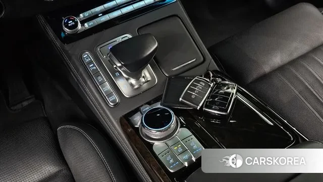 Genesis G90 id 3065844 из Кореи 19