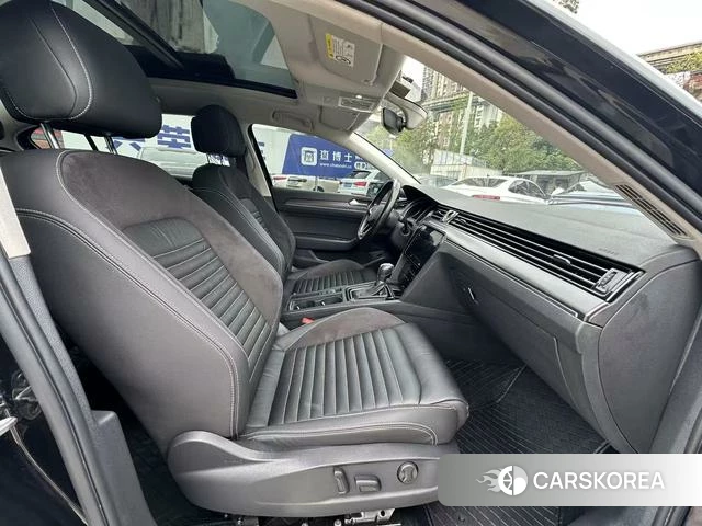 Volkswagen Magotan id 4271182 из Китая 21