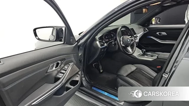 BMW 3 Series (G20) id 3003823 из Кореи 19