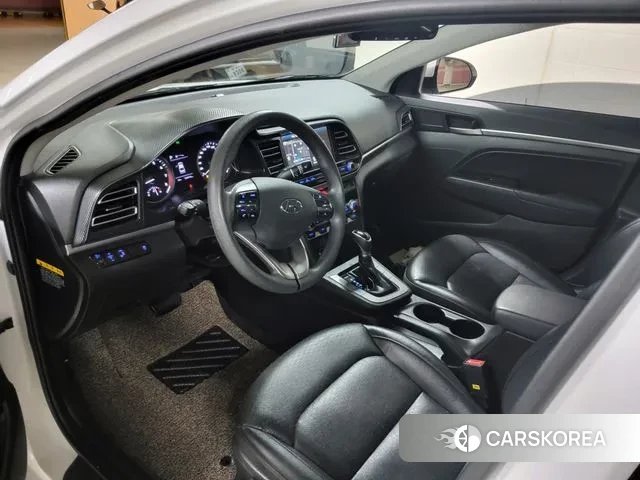 Hyundai The New Avante AD id 3499711 из Кореи 17