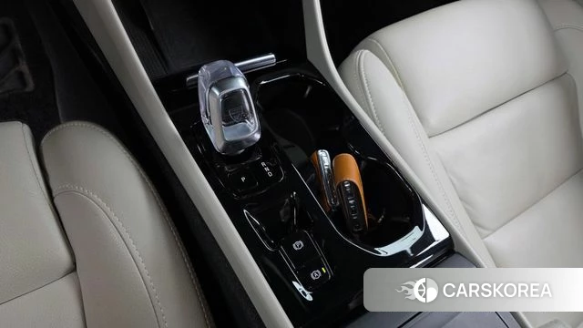Volvo XC40 id 4744487 из Кореи 30