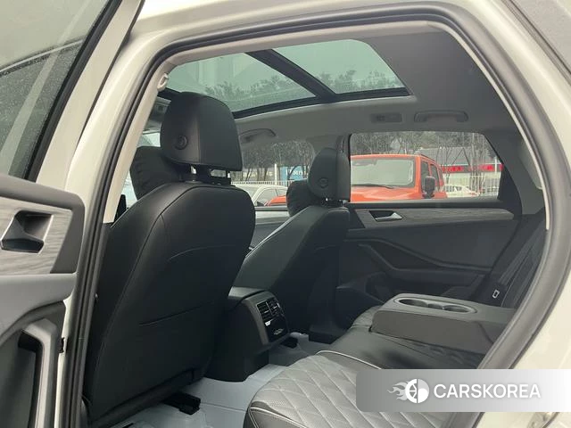Volkswagen Sagitar id 4264200 из Китая 16