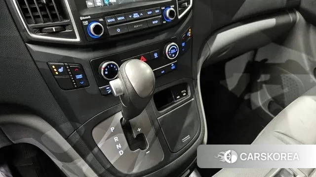 Hyundai The New Grand Starex id 3243806 из Кореи 19