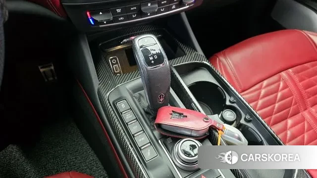 Maserati Levante id 3379614 из Кореи 19