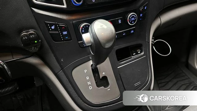 Hyundai The New Grand Starex id 4285690 из Кореи 19