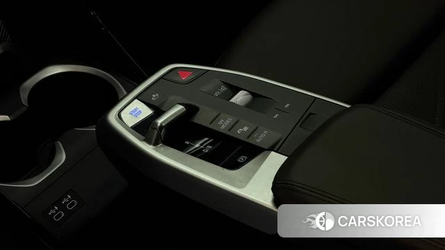 BMW iX1 (U11) id 4474747 из Кореи 19