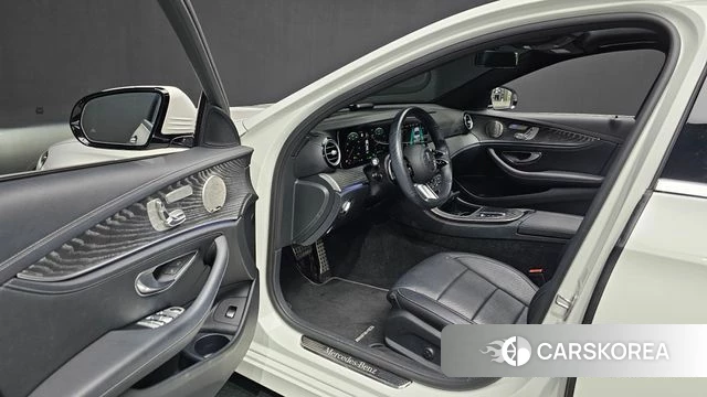 Mercedes-Benz E-Class W213 id 4631273 из Кореи 32