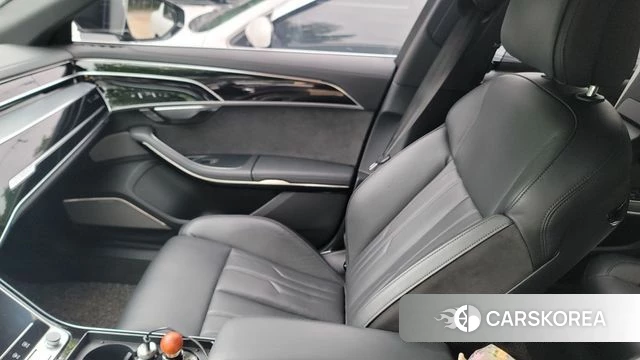 Audi A8 (D5) id 4604698 из Кореи 14
