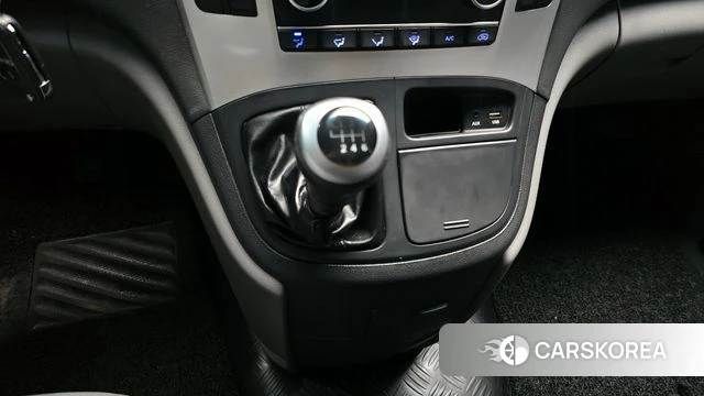 Hyundai The New Grand Starex id 4180660 из Кореи 19