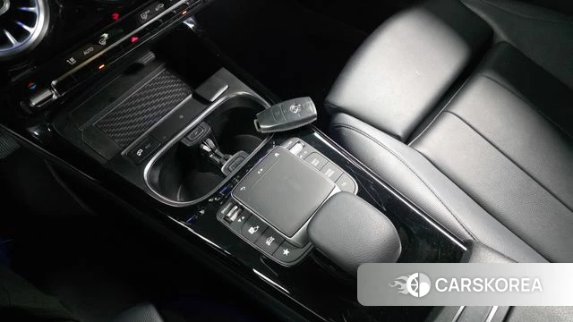 Mercedes-Benz A-Class W177 id 4283637 из Кореи 29