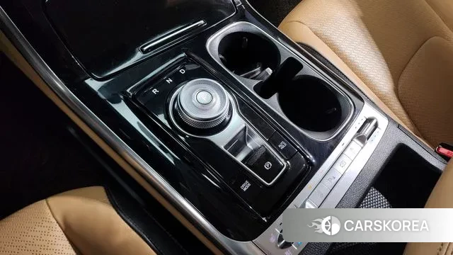 Kia Carnival 4th generation id 3300409 из Кореи 19