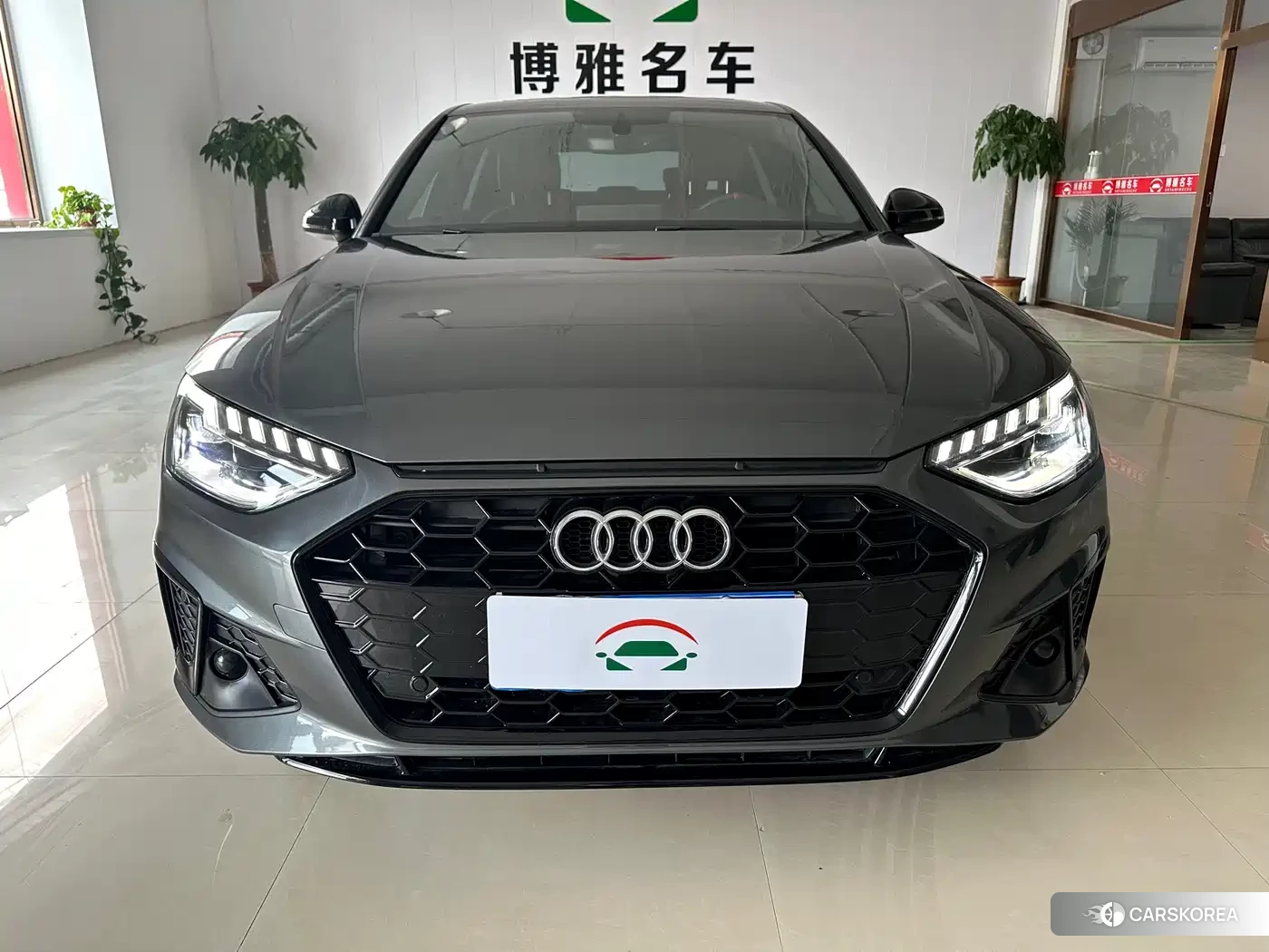 Audi A4L id 4546107 из Китая 11