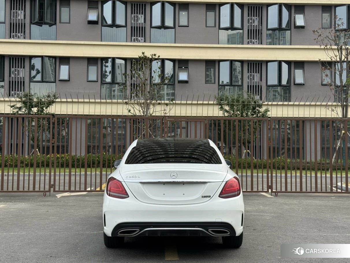 Mercedes-Benz Class C id 4405866 из Китая 13