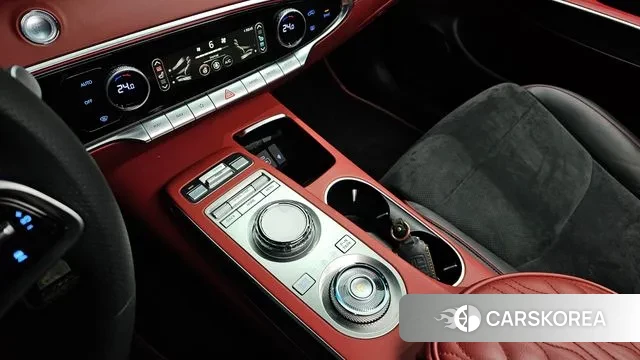 Genesis GV70 id 3524666 из Кореи 19